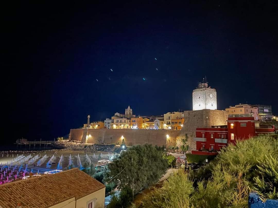 La Finestra Sul Castello B&B Termoli Dış mekan fotoğraf